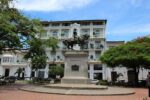 plaza casco viejo