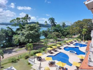 Piscina Radisson Canal