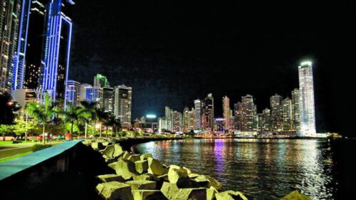 CityTour Nocturno Panamá: Causeway y Casco Viejo
