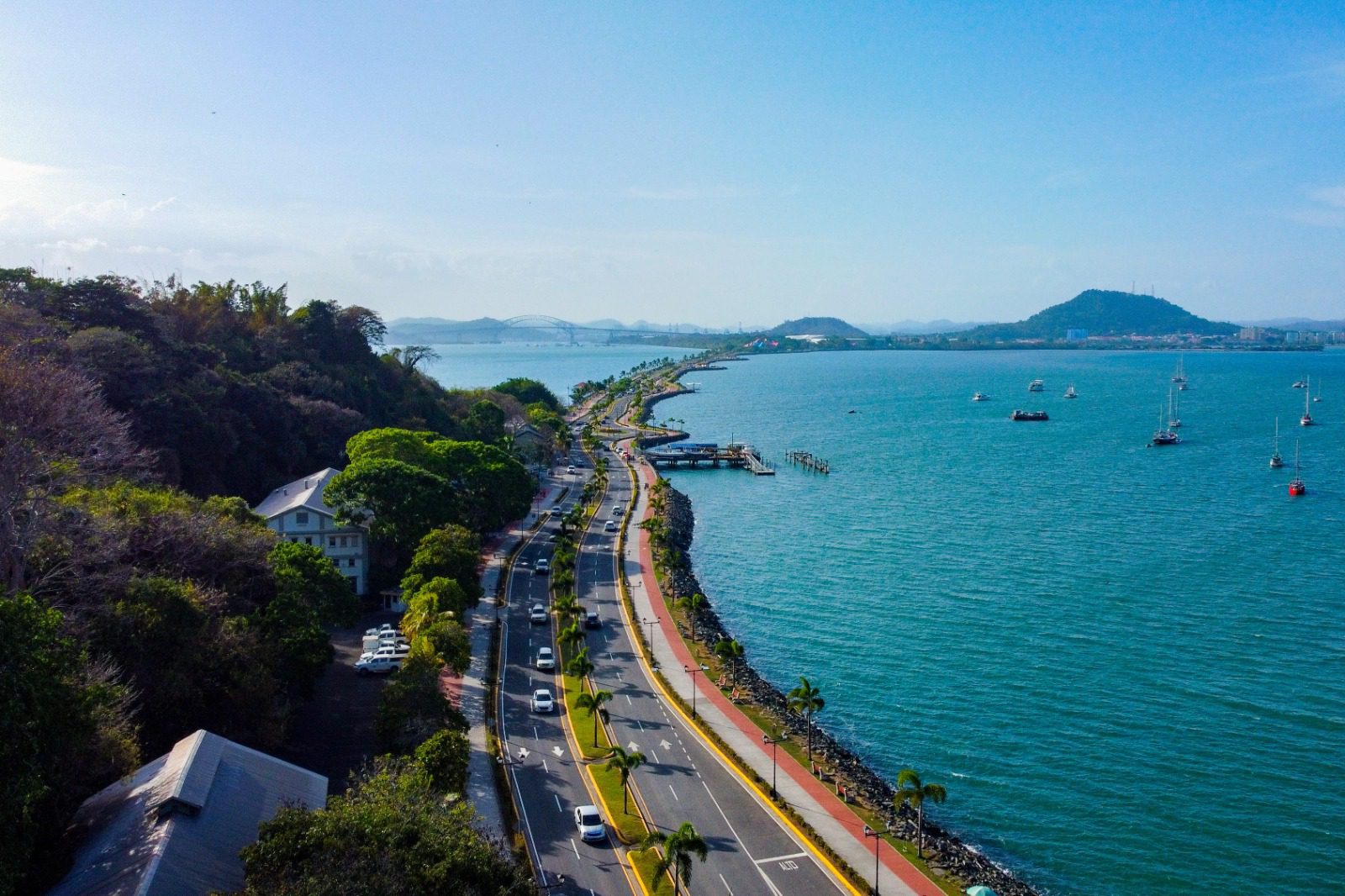 Vista aerea del causeway de amador