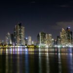Skyline Panamá nocturno